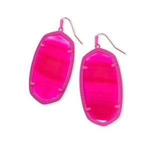 Kendra Scott Danielle Earrings Matte Pink